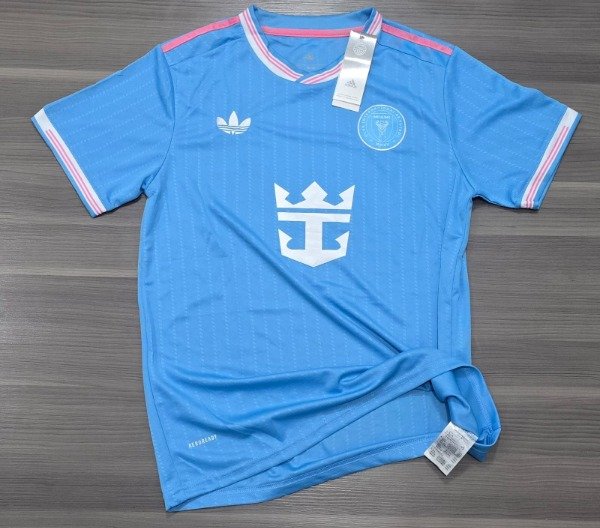 Producto - INTER MIAMI CELESTE 2024 HINCHA (S/XL/XXL)