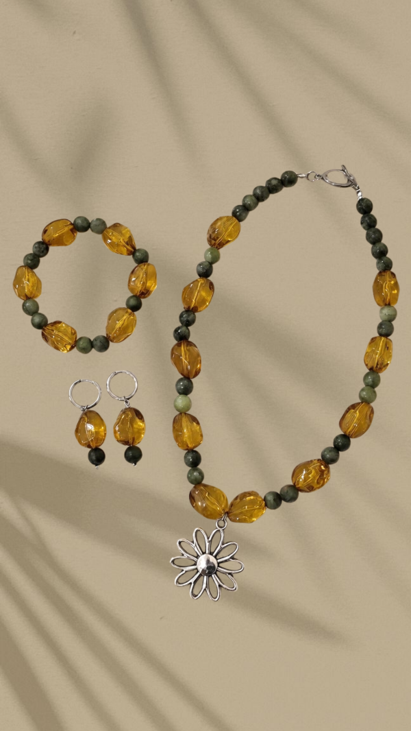 Producto - Conjunto Victoria Jade Ambar