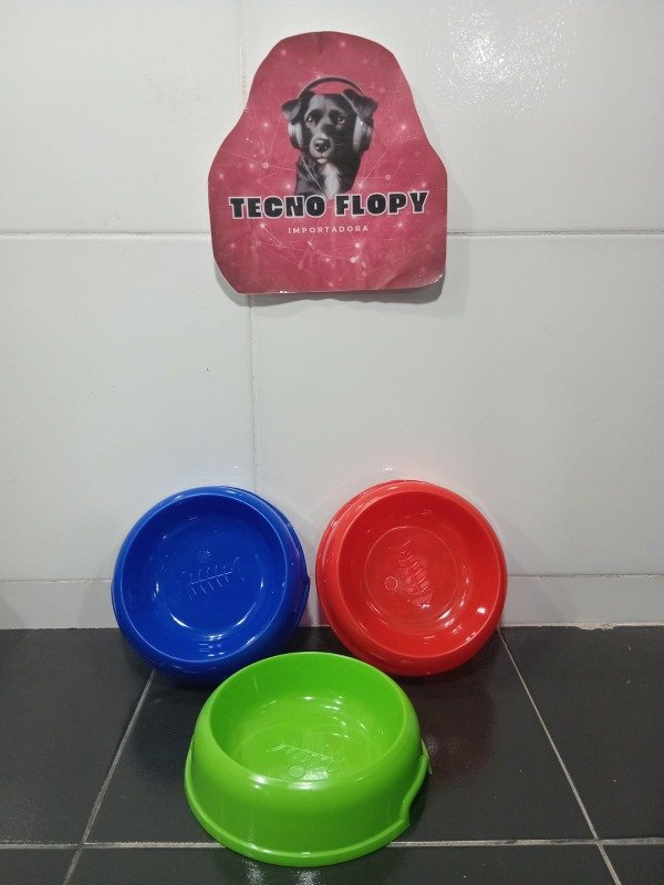 Producto - Comedero mascota 18cm 058