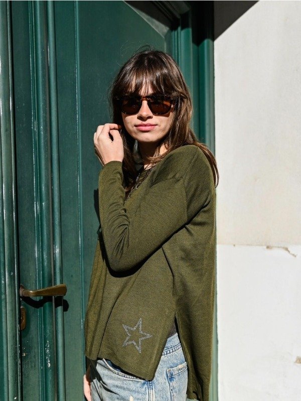 Producto - SWEATER PALERMO ESTRELLA TACHAS