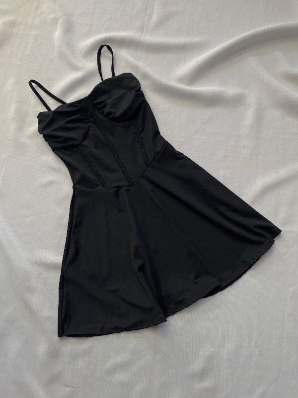 Producto - Vestido acampanado