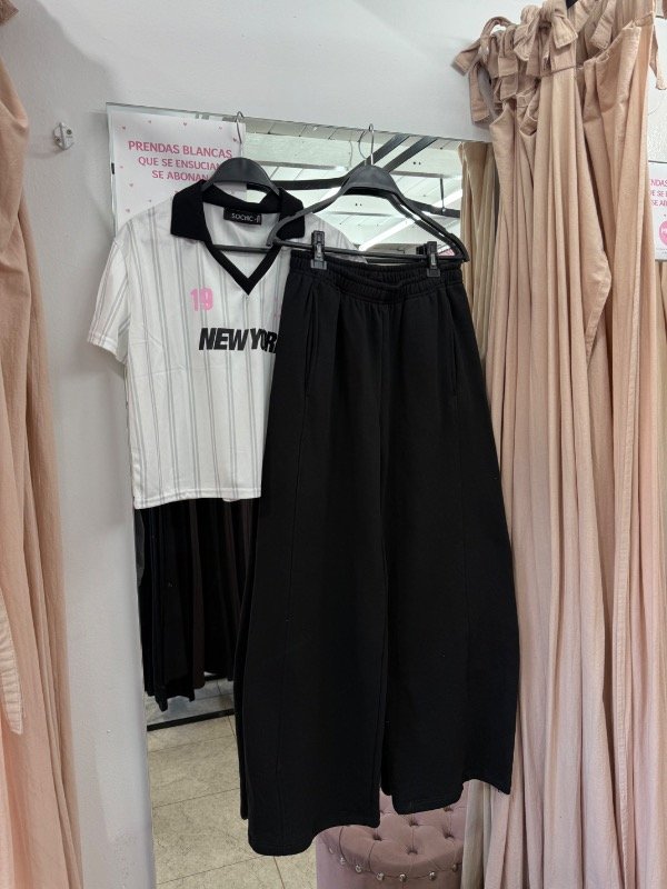 Producto - Joggins oversize clásico