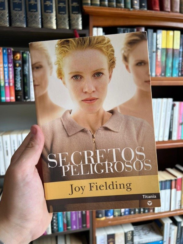 Producto - Secretos peligrosos (joy Fielding)