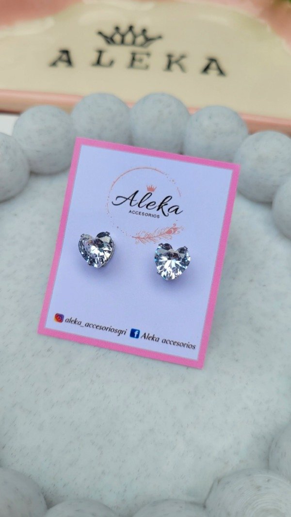 Producto - Aros pasantes cubic corazón de acero quirúrgico - 1