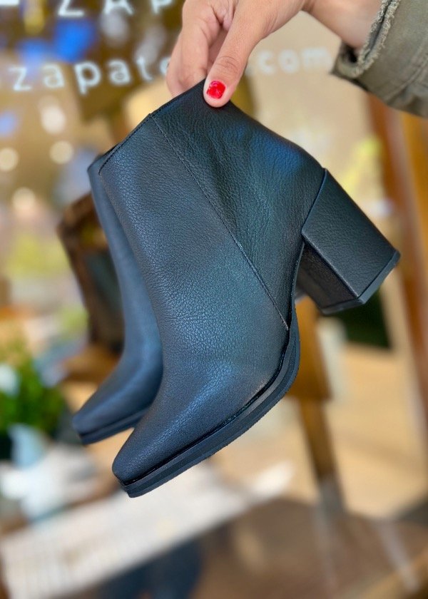 Producto - Botas Tina negro opaco