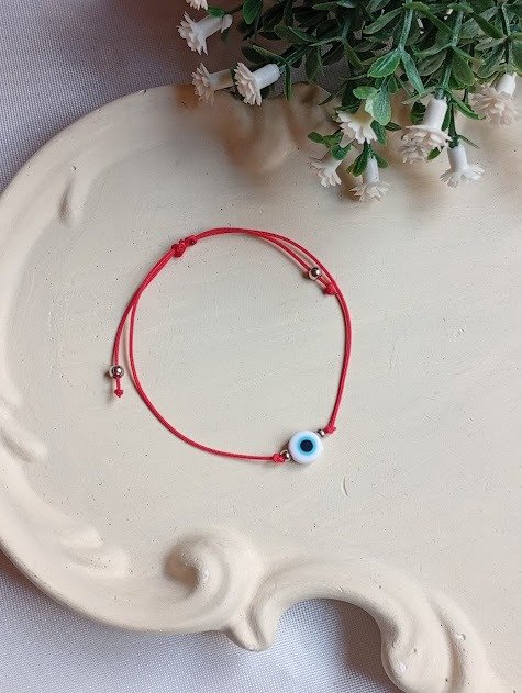 Producto - Pulsera roja ojo turco blanco - 1