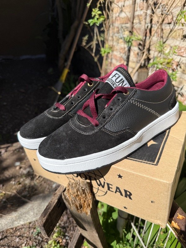 Producto - Zapatillas Anuket de Fun footwear. Talle disponible 35 al 44.