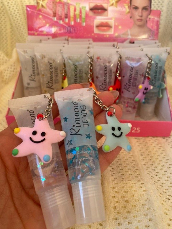 Producto - Brillo labial c/glitter y dije