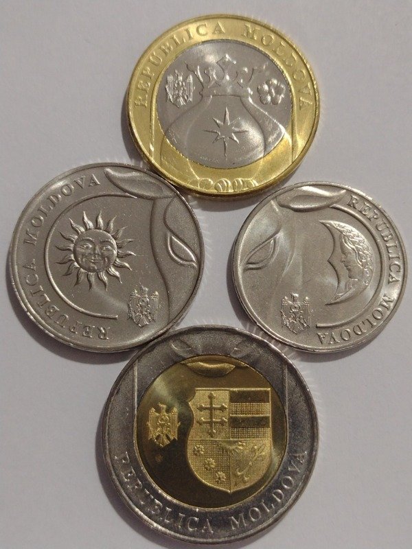 Producto - Moldavia lote de 4 monedas UNC (juntas forman el escudo del país)