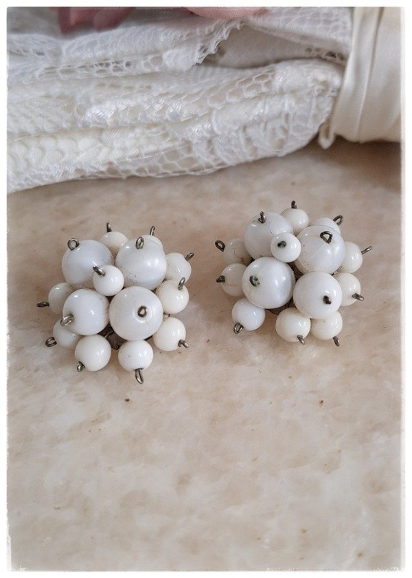 Producto - Aros Flor cuentas plástico