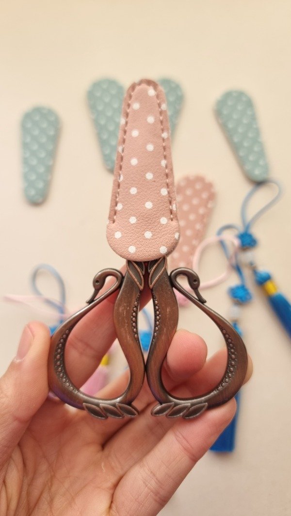 Producto - Funda para TIJERAS + borla