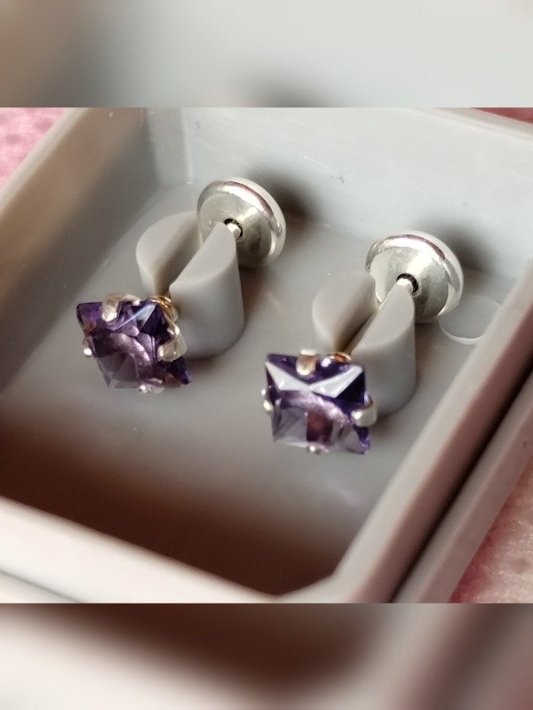 Producto - Abridor Laminado PREMIUM en PLATA 925. Strass Violetta