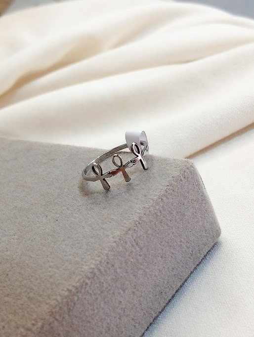 Producto - Anillo cruz de la vida - Acero quirúrgico