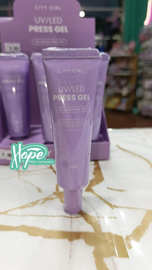 Producto - PRESS GEL CITY GIRL EN POMO