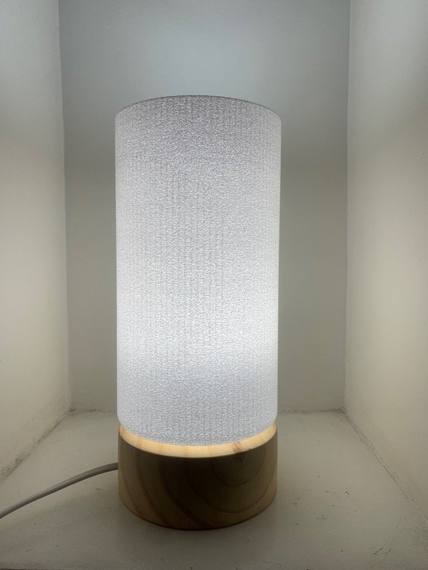 Producto - velador CITRA tubo 3 d base de madera