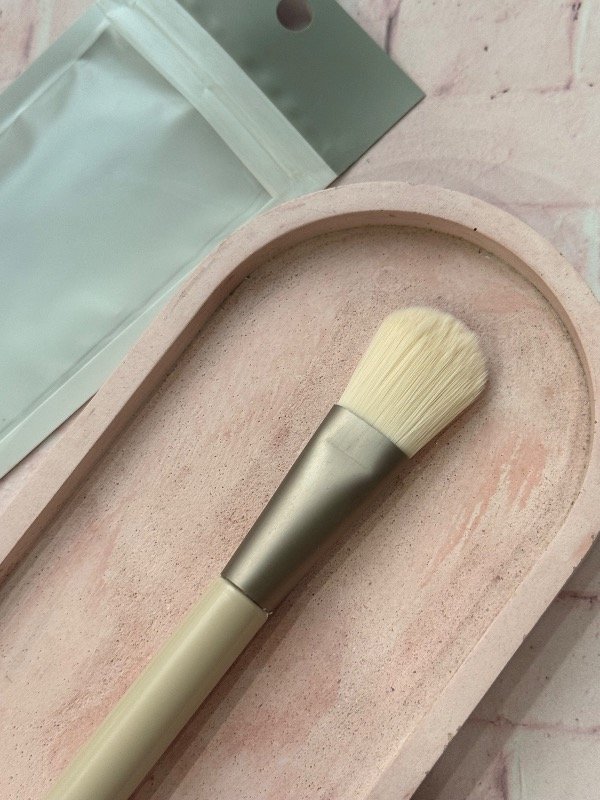 Producto - Brocha para base plana bca