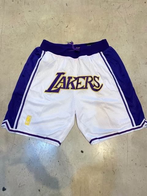 Producto - SHORT LAKERS BLANCO CON VIOLETA
