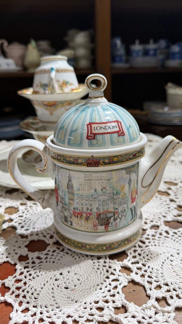 Producto - Tetera de colección sadler