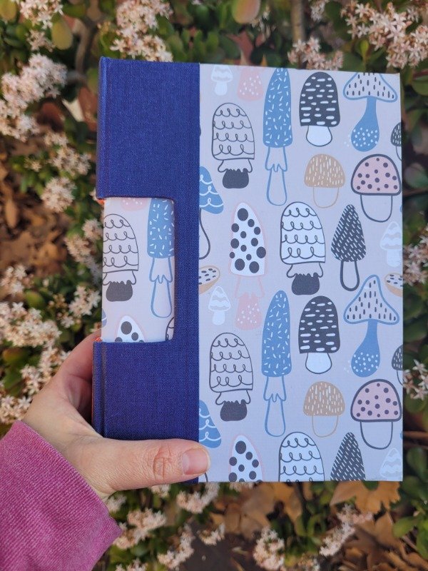 Producto - Cuaderno Ojal Honguitos