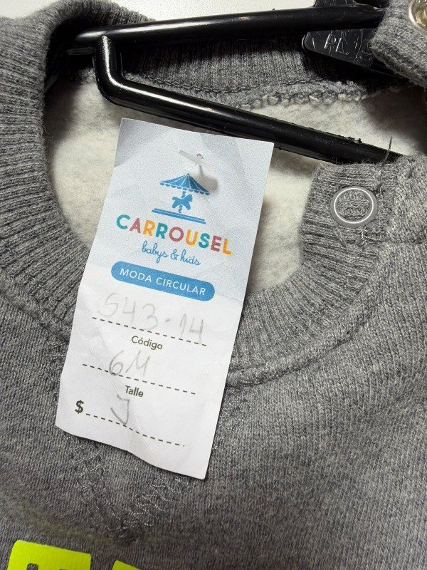 Producto - Enterito gris Little Genius Carters 6 meses - 4
