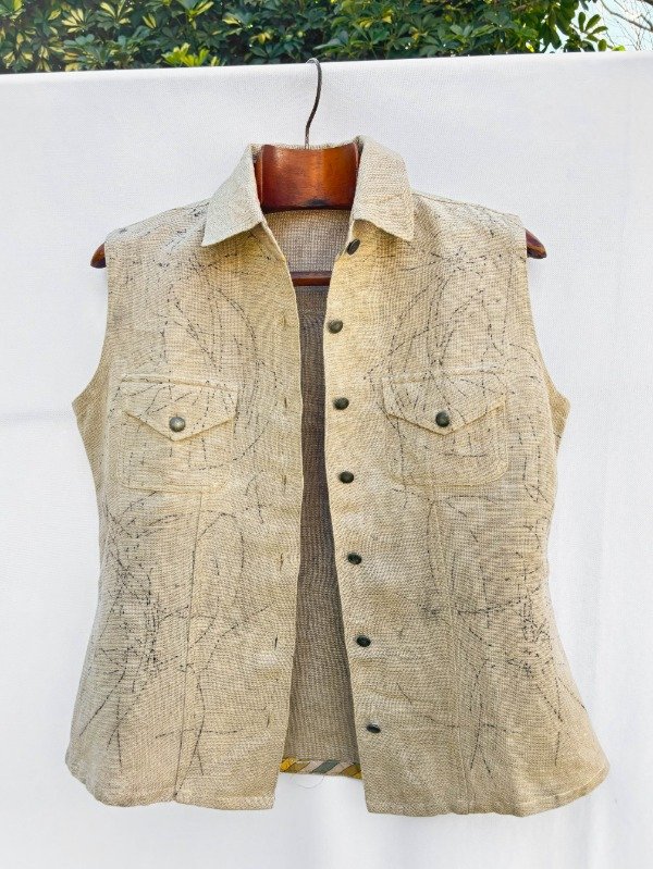 Producto - Chaleco Trébol (Casa Errática)