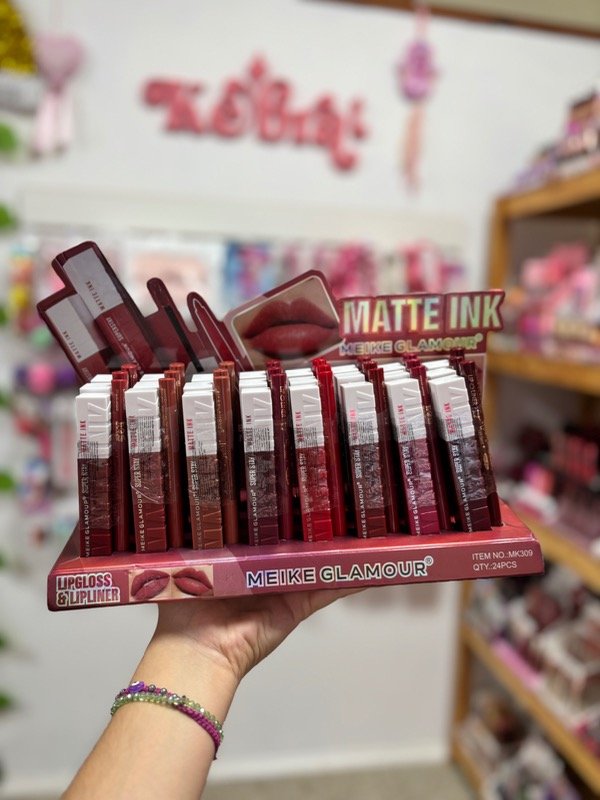 Producto - Súper Stay labial + delineador