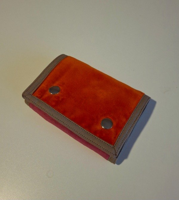 Producto - Billetera pana fucsia naranja