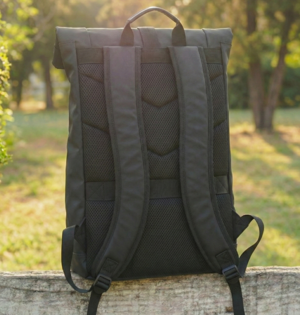 Producto - Mochila Matera Wanderlust Negra - 1