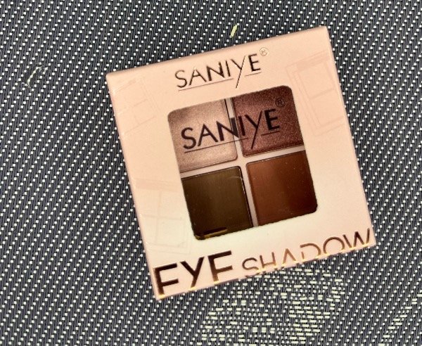 Producto - Sombras Saniye tonos marrones