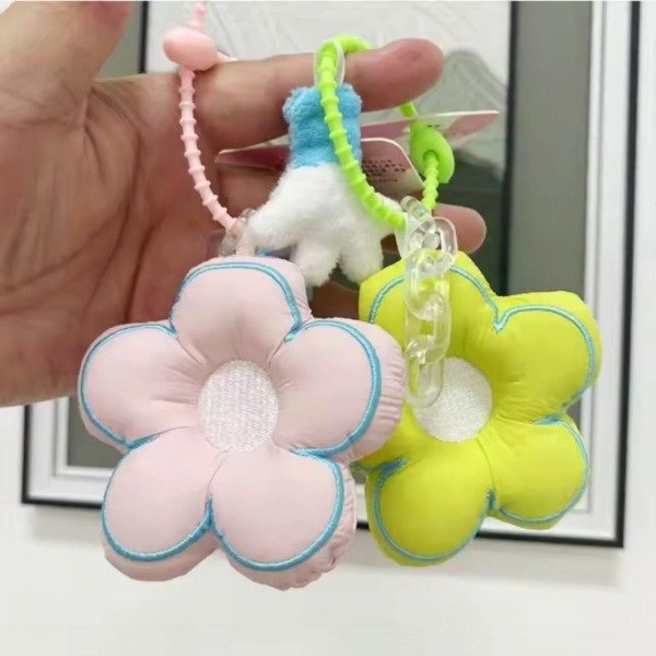 Producto - Llavero Colgante Flor Kawaii para Mochila o Bolso