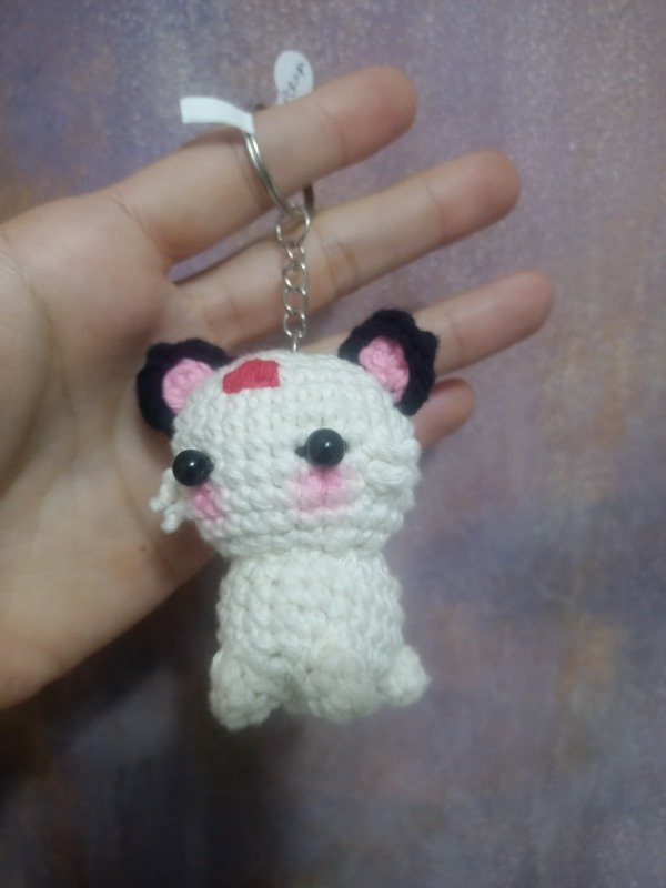 Producto - Llavero Personaje Pokemon  detalle rojo - Finigurumis