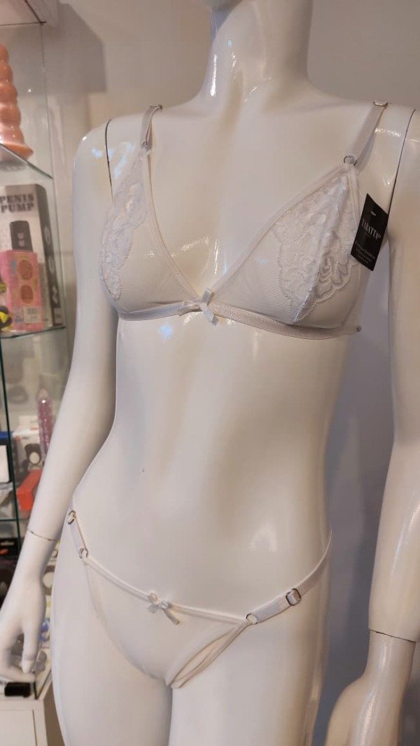 Producto - Conjunto de microtul y encaje blanco - 4