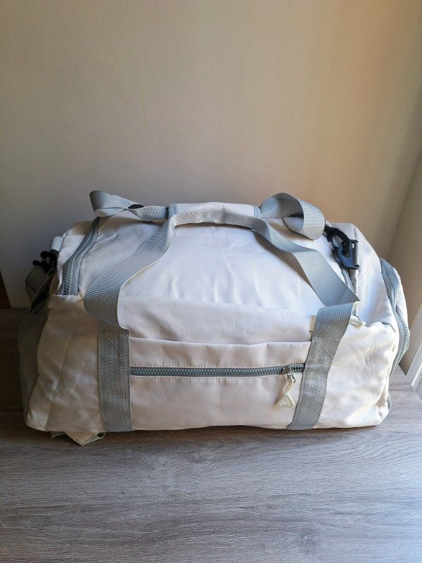 Producto - Bolso mochila multiuso unisex - 4