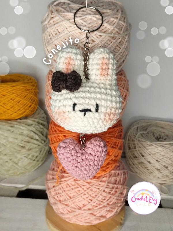 Producto - Llavero conejita - 1
