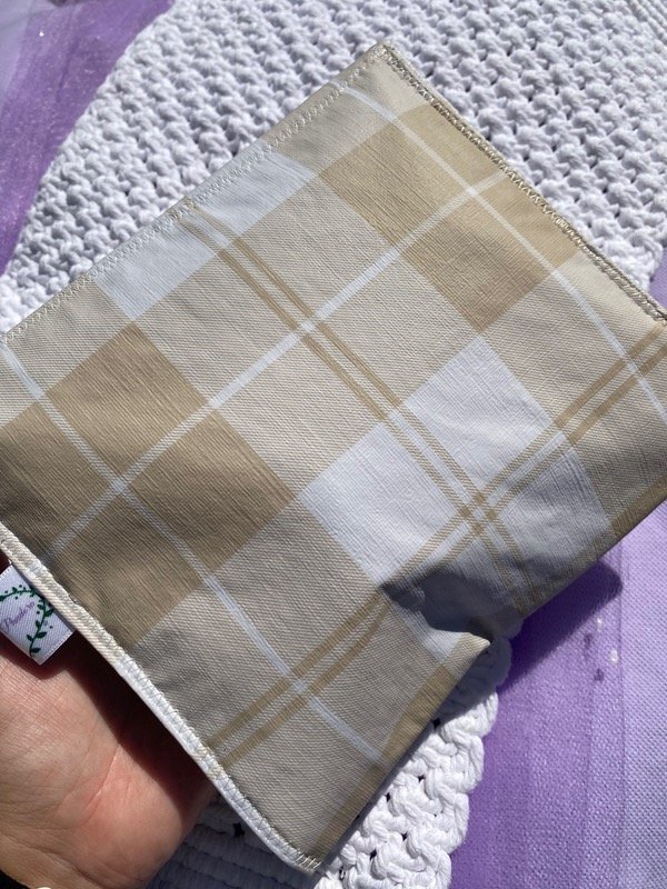 Producto - Discreta grande/ neceser cuadrille beige