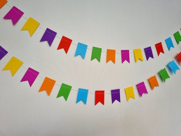 Producto - Guirnalda de Mini Banderines (figuras simples) papel 112grs