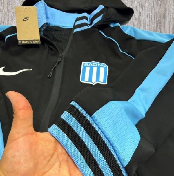Producto - Campera Con Capucha Racing CLun 2026/27 - 2