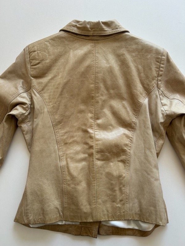 Producto - chaqueta cuero beige - 2