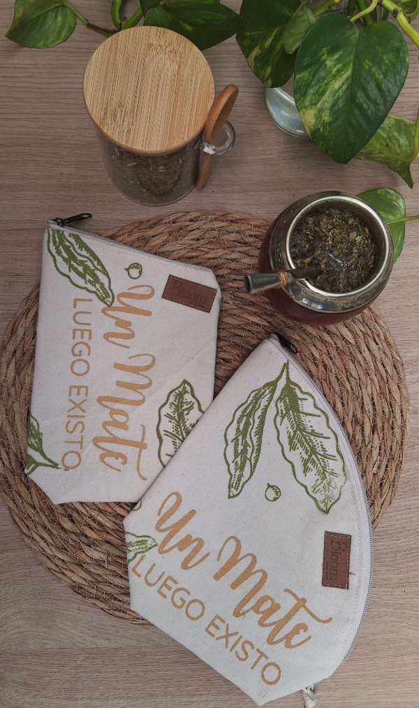 Producto - Set Porta Mate + Yerbera "LUEGO EXISTO" - 3