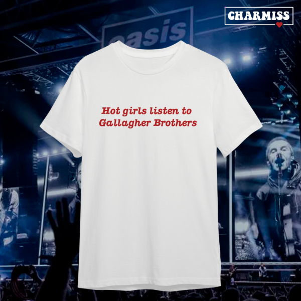 Remeron oversize hot girls listen Gallagher Brothers — imagen 2