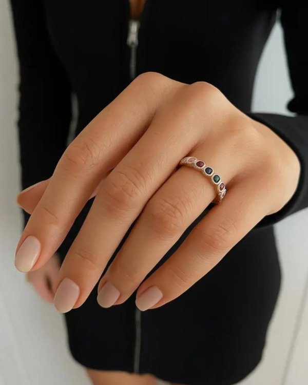 Producto - Anillo de PLata 925 redondeado con cubics de colores