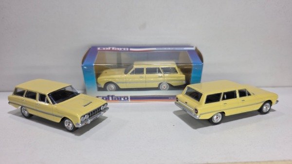Producto - FALCON RURAL 1/64 AMARILLA
