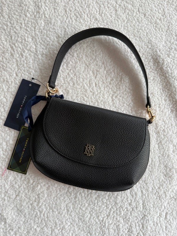 Producto - Cartera Tommy Negra