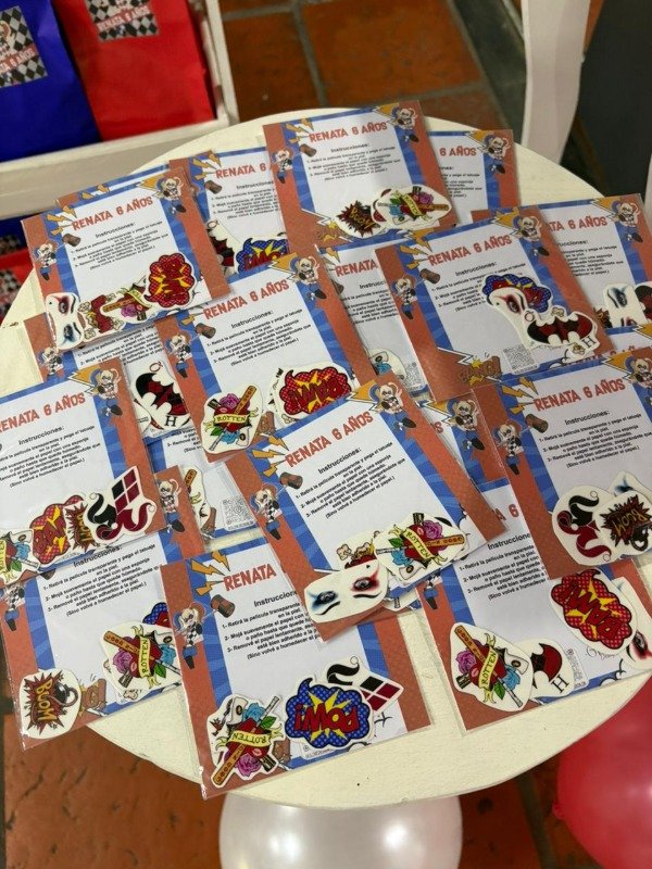 Producto - Tatuajes temporales con tarjeton y bolsita