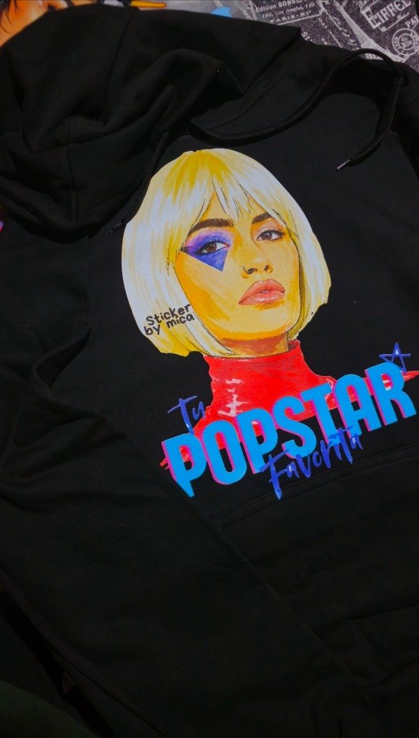 Producto - Buzo lali tu popstar favorita talle XL