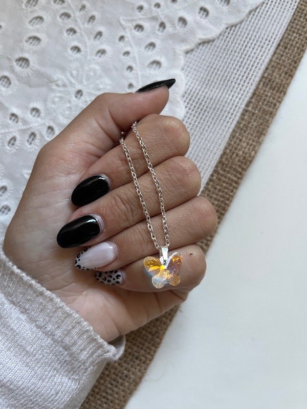 Producto - Collar acero blanco cristal chico- mariposa tornasol claro