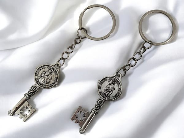 Producto - Llavero llave San Expedito/San Cayetano