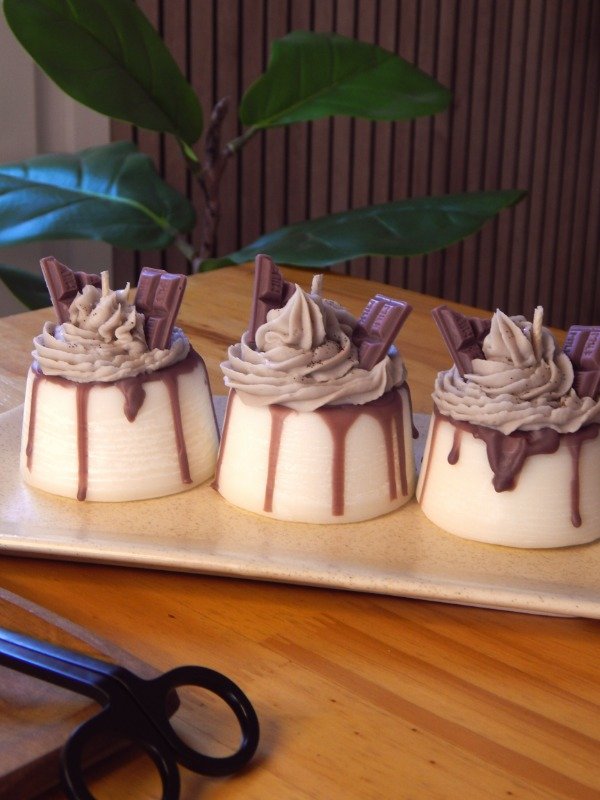 Producto - Vela Pastel 160 Gs. Chocolate - 1
