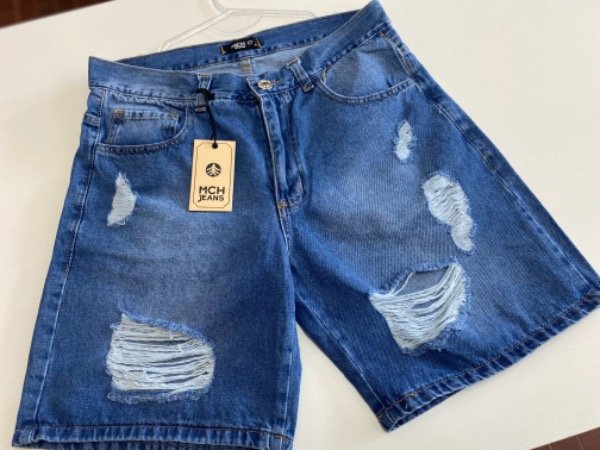 Producto - Bermuda Mom Jean Con Rotura Talle 40