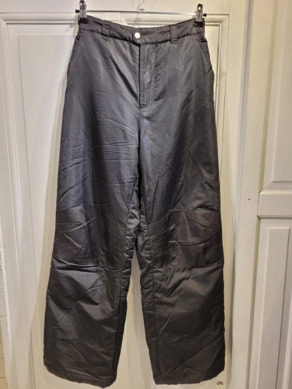Producto - Pantalón de ski FADED GLORY negro c/trampa de nieve Talle S - PRECIO: 115X